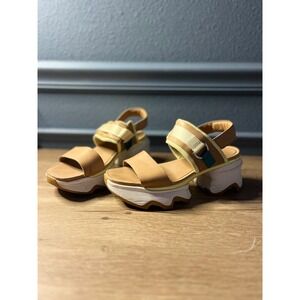 SOREL Platform Sandals Tan Leather Chunky Heel Buckle Straps Women Size 7.5